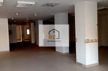 محل تجاري - استوديو للبيع في شارع حسن مامون - المنطقة السادسة - مدينة نصر - القاهرة