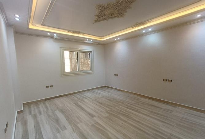 7989473 - Property Image 3