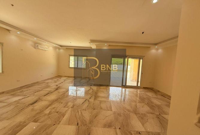 8309074 - Property Image 3