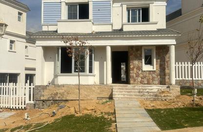 Villa - 4 Bedrooms - 4 Bathrooms for sale in Mountain View iCity - 5th Settlement Compounds - The 5th Settlement - New Cairo City - Cairo