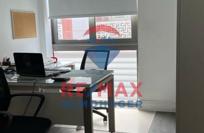 مساحات مكتبية - استوديو - 2 حمامات للايجار في ذا كورت ياردز - كمبوندات الشيخ زايد - الشيخ زايد - الجيزة