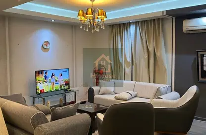 Apartment - 2 Bedrooms - 1 Bathroom for rent in Talaat Mostafa St. - Rehab City Fifth Phase - Al Rehab - New Cairo City - Cairo