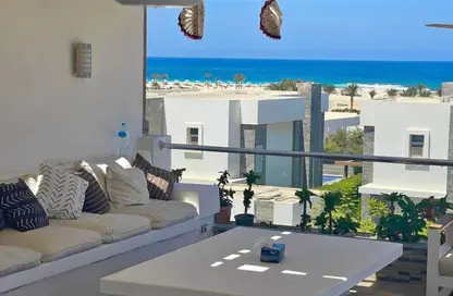 Chalet - 2 Bedrooms - 2 Bathrooms for sale in Hacienda White - Sidi Abdel Rahman - North Coast