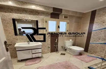 شقة - 3 غرف نوم - 2 حمامات للبيع في شارع الشيخ عبد الجليل عيسي - البنفسج 8 - البنفسج - مدينة القاهرة الجديدة - القاهرة