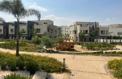 Townhouse - 4 Bedrooms - 5 Bathrooms for sale in Hyde Park - New Cairo City - Cairo