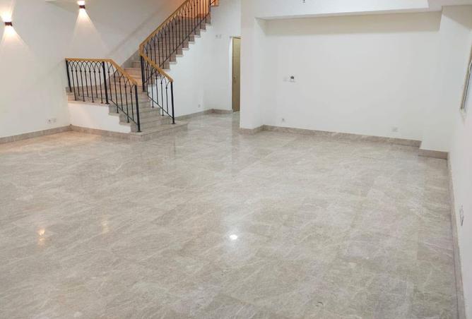 8204078 - Property Image 2