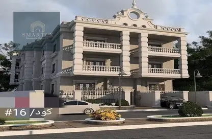 Apartment - 3 Bedrooms - 3 Bathrooms for sale in 1st Neighborhood - 3rd District East - Shorouk City - Cairo