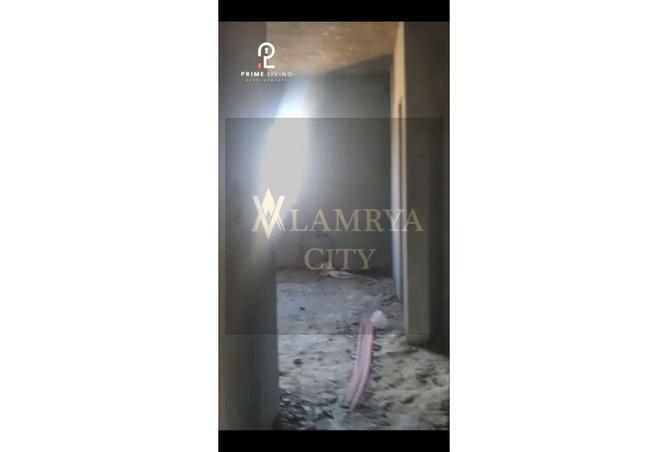 8472809 - Property Image 3