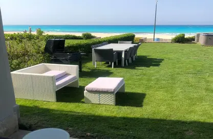 فيلا - 3 غرف نوم - 2 حمامات للبيع في دايركشن وايت - راس الحكمة - الساحل الشمالي