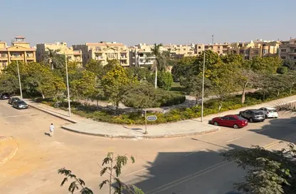 شقة - 6 غرف نوم - 5 حمامات للبيع في شارع بيرم التونسي - النرجس 1 - النرجس - مدينة القاهرة الجديدة - القاهرة