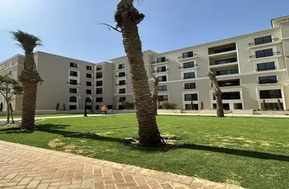 Apartment - 3 Bedrooms - 3 Bathrooms for sale in Village Views - Zed Towers - Sheikh Zayed Compounds - Sheikh Zayed City - Giza