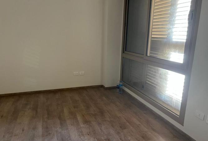 8392584 - Property Image 2