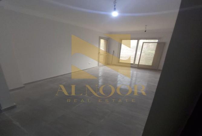 8061286 - Property Image 2