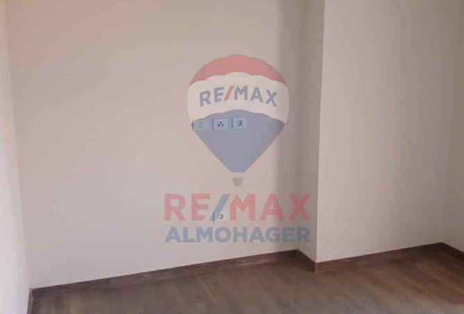 8239783 - Property Main Image