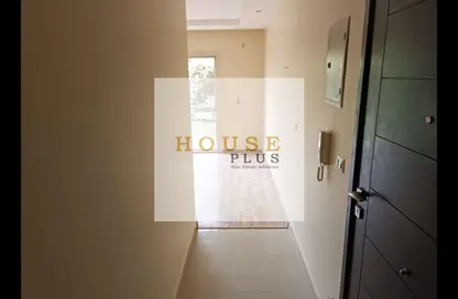 Apartment - 2 Bedrooms - 1 Bathroom for rent in The Address - 12th District - Sheikh Zayed City - Giza
