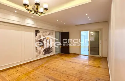 Apartment - 2 Bedrooms - 1 Bathroom for sale in Al Mandara Mosque St. - El Mandara - Hay Than El Montazah - Alexandria