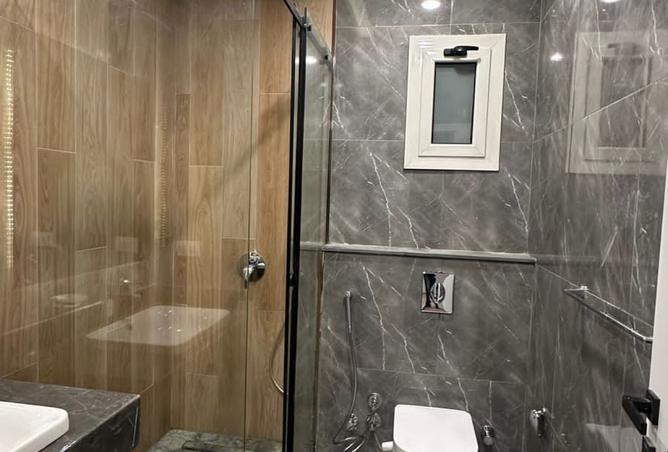 8076239 - Property Image 2