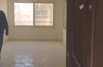 شقة - 3 غرف نوم - 2 حمامات للبيع في بيت المصرية - حدائق اكتوبر - مدينة 6 أكتوبر - الجيزة