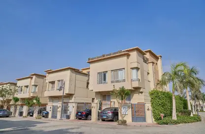منزل مزدوج - 4 غرف نوم - 6 حمامات للبيع في جدار - كمبوندات 6 أكتوبر - مدينة 6 أكتوبر - الجيزة