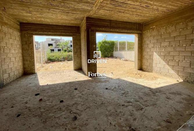 8327827 - Property Image 2