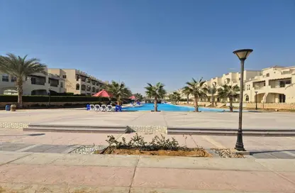 شاليه - 2 غرف نوم - 2 حمامات للبيع في لا سيرينا ريزورت - العين السخنة - السويس