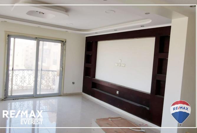 8065189 - Property Image 3