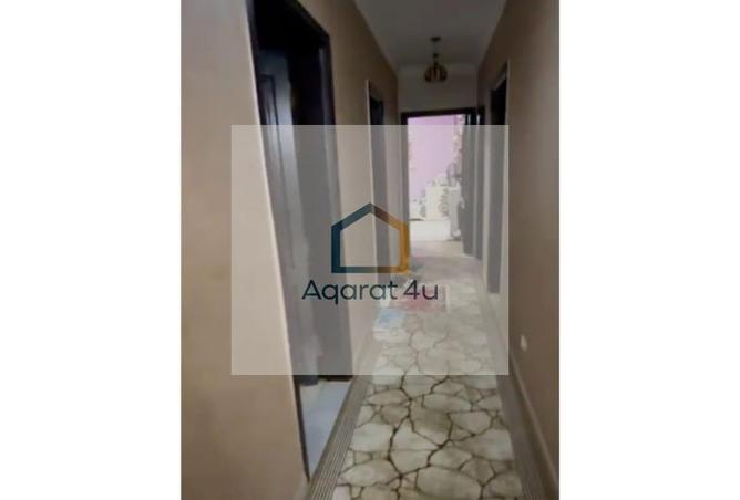 8090260 - Property Image 3