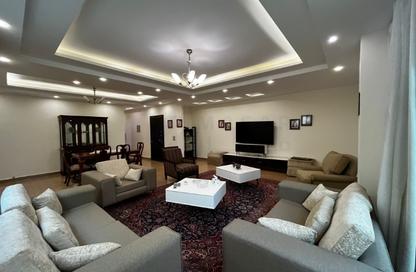 Apartment - 3 Bedrooms - 1 Bathroom for rent in Ganoob El Acadimia - New Cairo City - Cairo