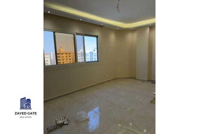 8410445 - Property Image 2