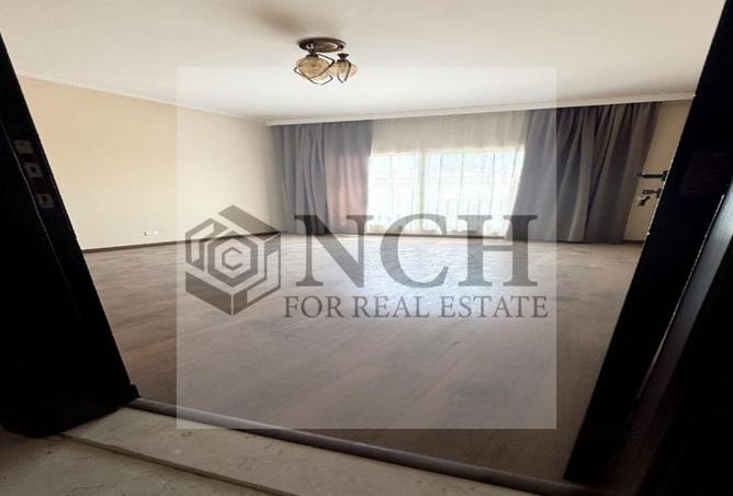 8020908 - Property Image 2