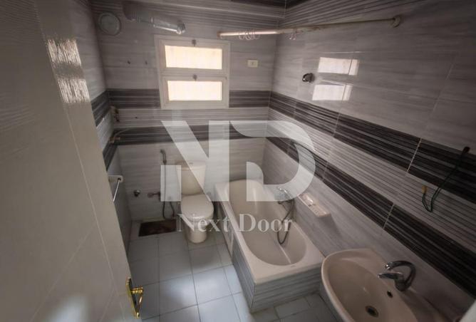 8373383 - Property Image 2