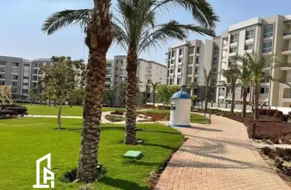 Apartment - 3 Bedrooms - 3 Bathrooms for sale in Hyde Park - 5th Settlement Compounds - The 5th Settlement - New Cairo City - Cairo