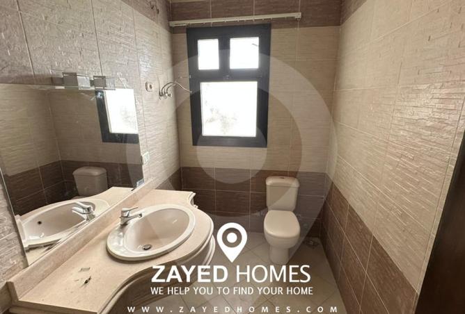 8186299 - Property Image 2