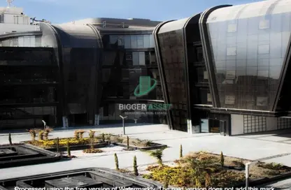 Office Space - Studio - 7+ Bathrooms for rent in Golden Gate - South Teseen St. - The 5th Settlement - New Cairo City - Cairo