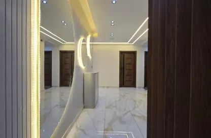 Apartment - 3 Bedrooms - 3 Bathrooms for sale in Hadayek El Ahram - Giza