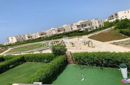 منزل مزدوج - 4 غرف نوم - 3 حمامات للبيع في أمواج - سيدي عبد الرحمن - الساحل الشمالي