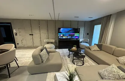 Apartment - 2 Bedrooms - 1 Bathroom for rent in Galleria Moon Valley - South Investors Area - New Cairo City - Cairo