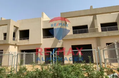 تاون هاوس - 8 غرف نوم - 8 حمامات للبيع في بالم هيلز وودفيل - طريق الواحات - مدينة 6 أكتوبر - الجيزة