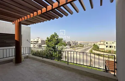 تاون هاوس - 3 غرف نوم - 3 حمامات للبيع في الجريا - كمبوندات الشيخ زايد - الشيخ زايد - الجيزة