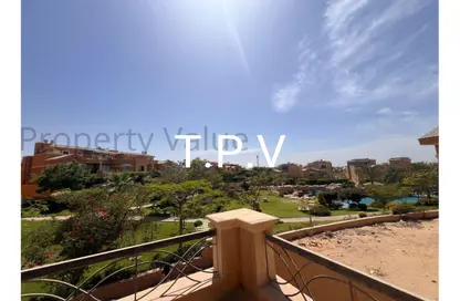 Villa - 6 Bedrooms - 7 Bathrooms for sale in Dyar Park - Ext North Inves Area - New Cairo City - Cairo