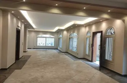Duplex - 6 Bedrooms - 7+ Bathrooms for rent in Orouba Axis - Area A - Ganoob El Acadimia - New Cairo City - Cairo