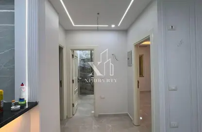 Apartment - 2 Bedrooms - 1 Bathroom for sale in Crown central - 1st District - 6 October City - Giza