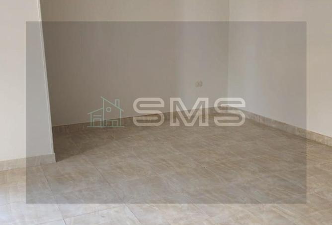 8391319 - Property Image 2