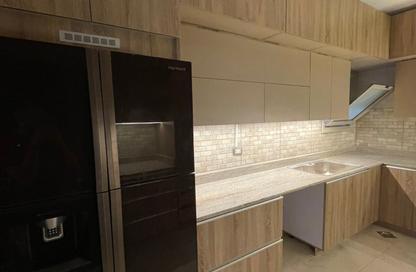 Apartment - 3 Bedrooms - 3 Bathrooms for rent in Galleria Moon Valley - South Investors Area - New Cairo City - Cairo