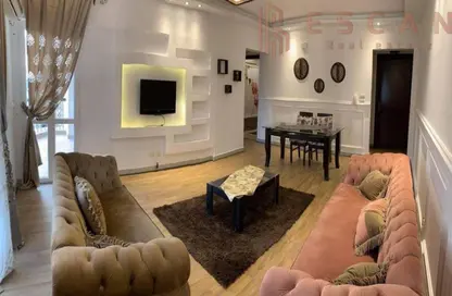 Apartment - 2 Bedrooms - 1 Bathroom for rent in El Rehab Extension - Al Rehab - New Cairo City - Cairo