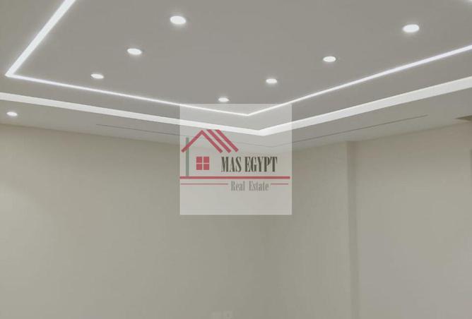 8385453 - Property Image 2