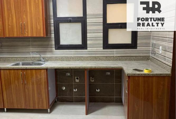 8329057 - Property Image 3