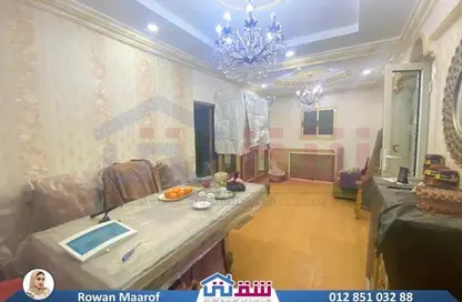 شقة - 3 غرف نوم - 2 حمامات للبيع في شارع محرم بك - محرم بك - حي وسط - الاسكندرية