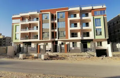 Apartment - 3 Bedrooms - 3 Bathrooms for sale in South Lotus - El Lotus - New Cairo City - Cairo