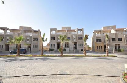 منزل مزدوج - 3 غرف نوم - 3 حمامات للبيع في جرين 4 - كمبوندات 6 أكتوبر - مدينة 6 أكتوبر - الجيزة